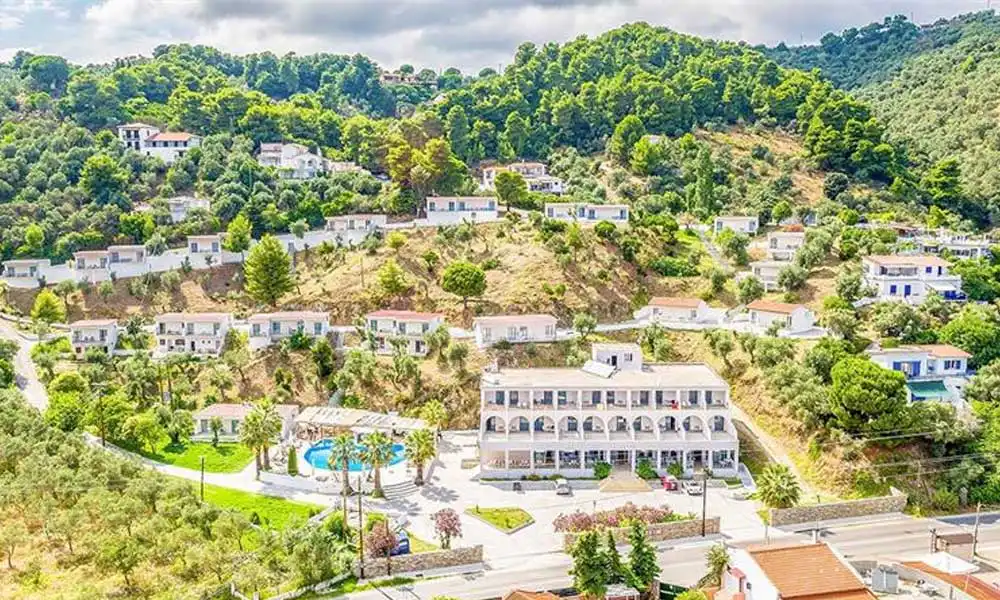 Hotel Belvedere / BUNGALOVI